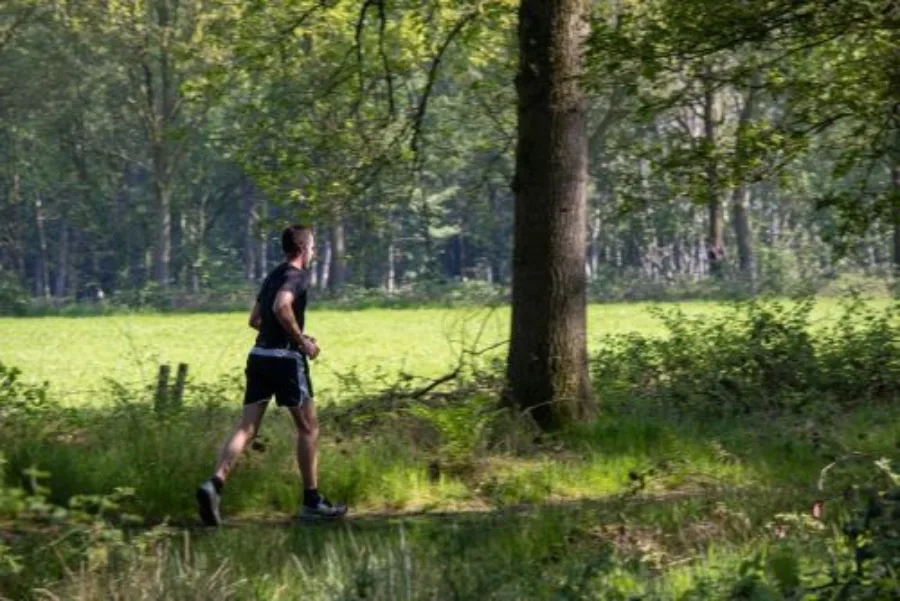 Deelnemers tijdens de MissionRun in Scherpenzeel
